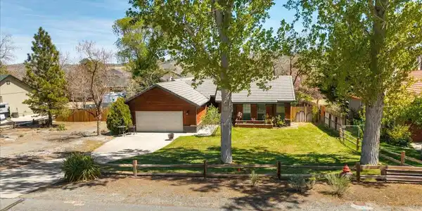 1689 Gregg Street
