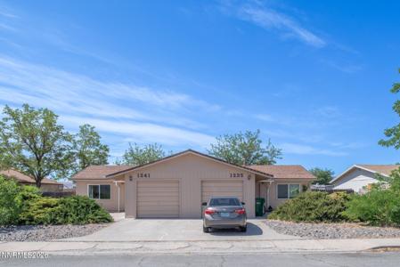 1235 W Newlands Drive