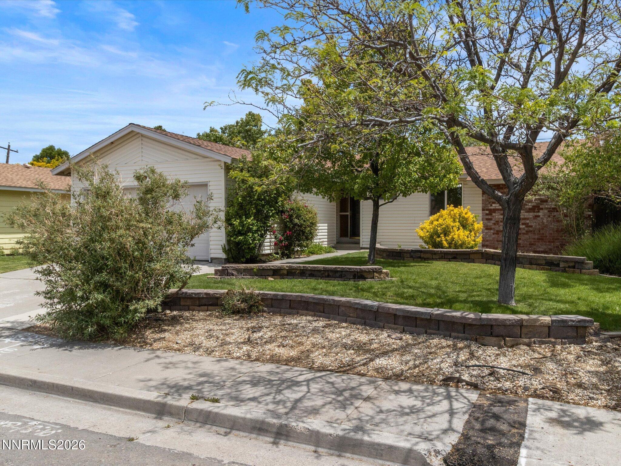Image 1: 19-640 Nancy Cir-118
