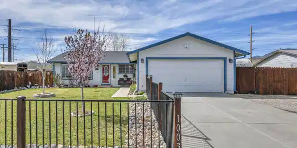 1003 Dwight Way