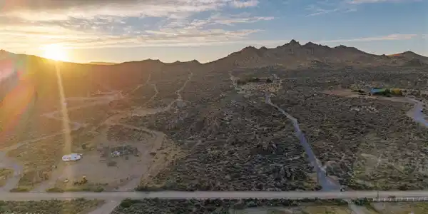 Image 2: DJI_20260916070511_0169_D