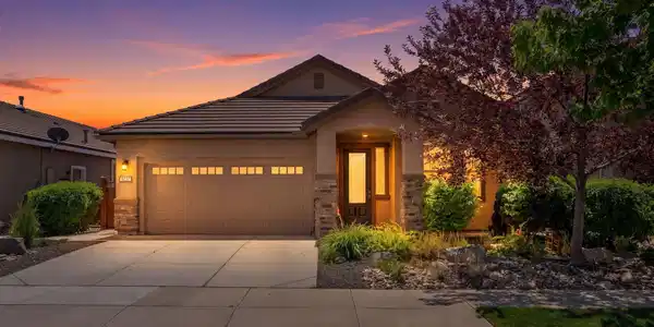 6787 Centaurus Drive