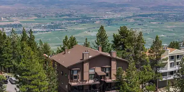 Image 4: 5-web-or-mls-DJI_20260520140041_0257_D