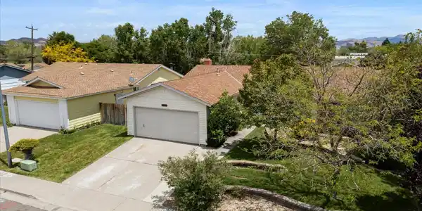Image 2: 57-640 Nancy Cir-156