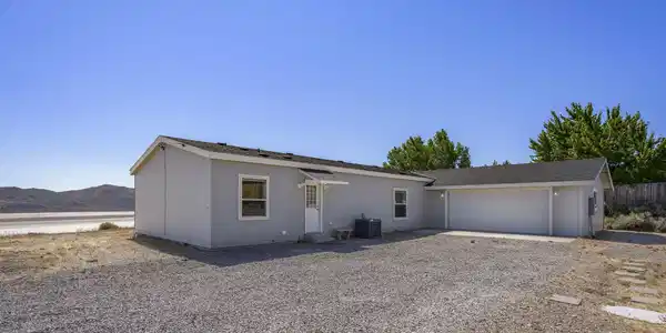 Image 3: 1-web-or-mls-_DSC0366 (2)