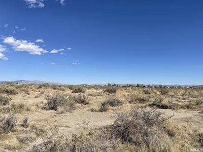 306 E HWY 95A
