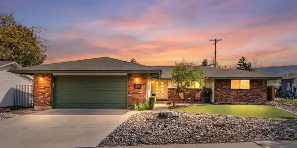 1580 Foster Drive