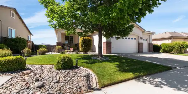 Image 2: 4163 Talladega Drive (1 of 52)