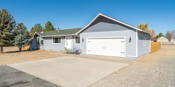 10155 Silver Knolls Boulevard