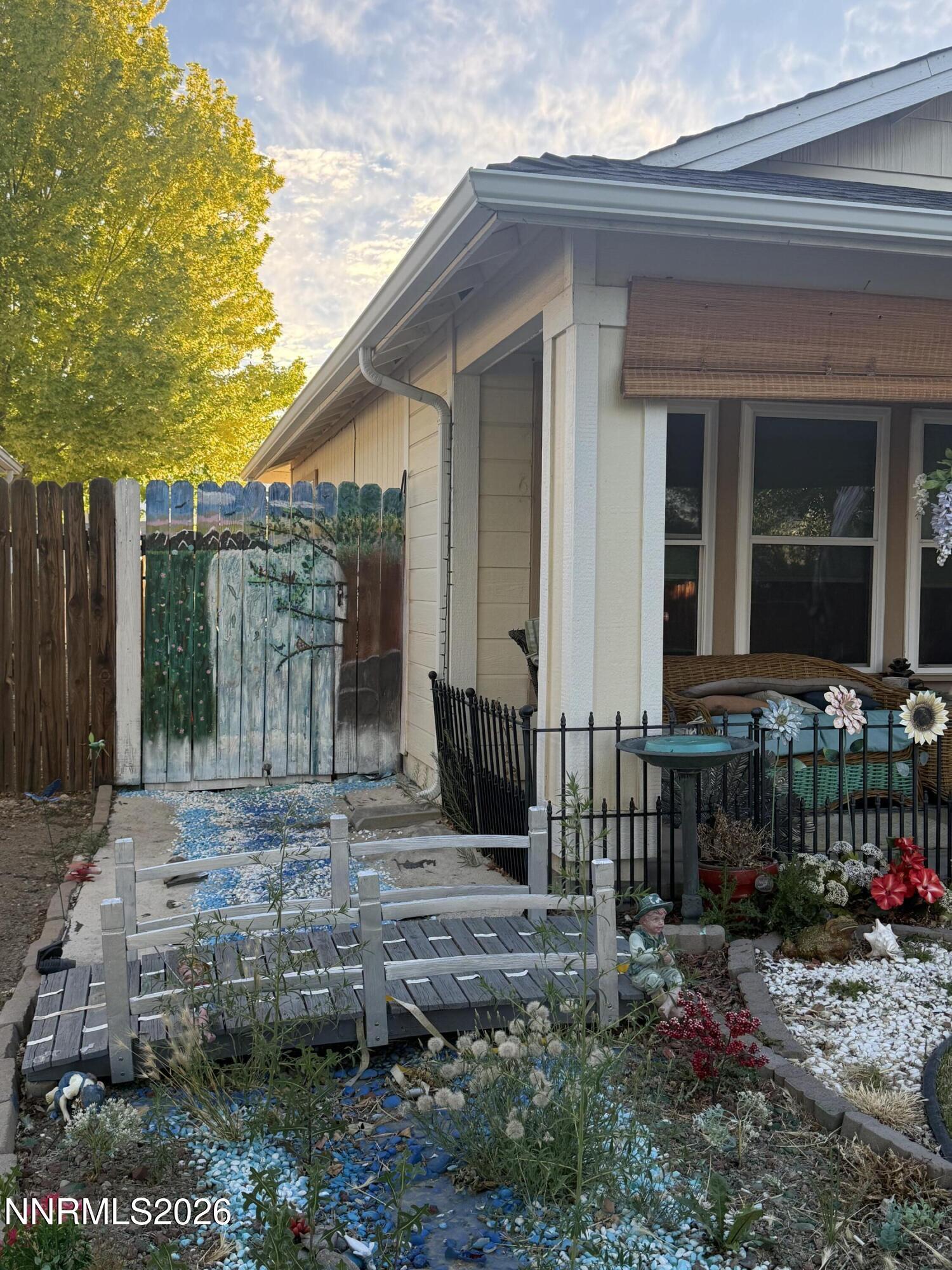 Image 2: side yard