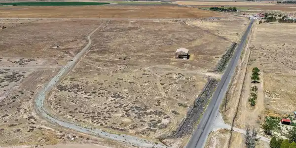 Image 3: 9-web-or-mls-1205 Whiskey Springs