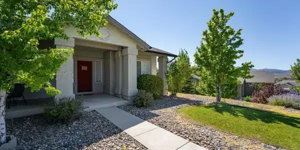 Image 3: 04-21009 9 Mile Ct Reno NV 89508 (4 of 3