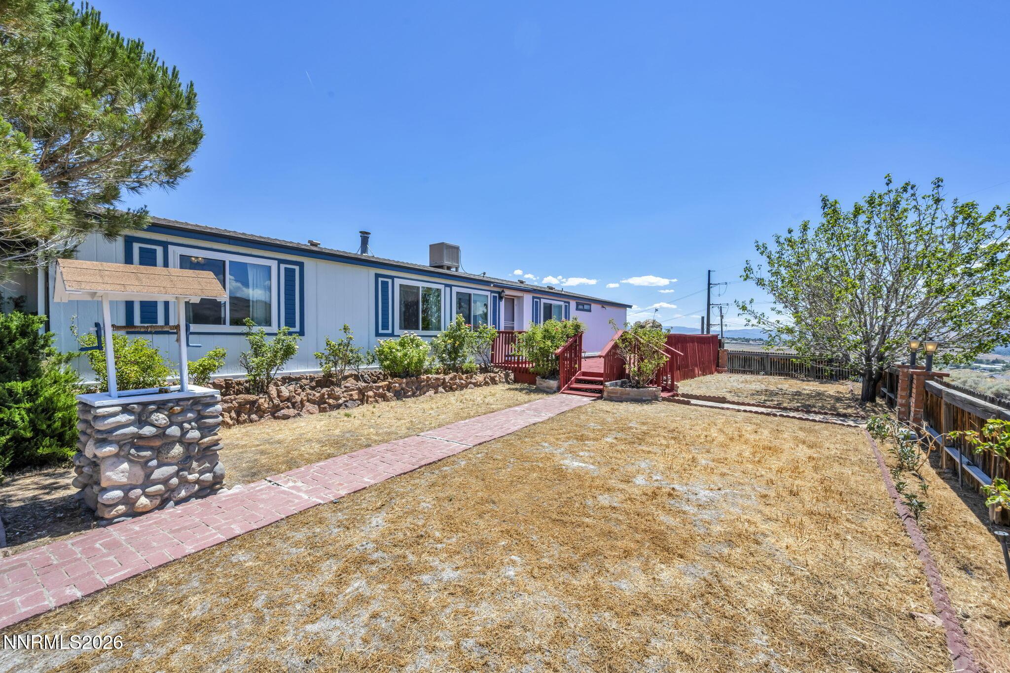 Image 1: 11-web-or-mls-1330-clifford-dr