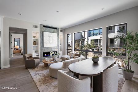77 Caballada Street