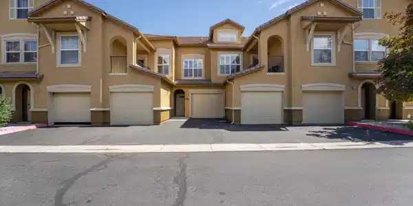 Image 4: 04-1325 South Meadows Pkwy Unit 122 Reno