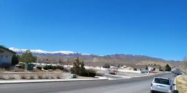 Image 3: Photo 3