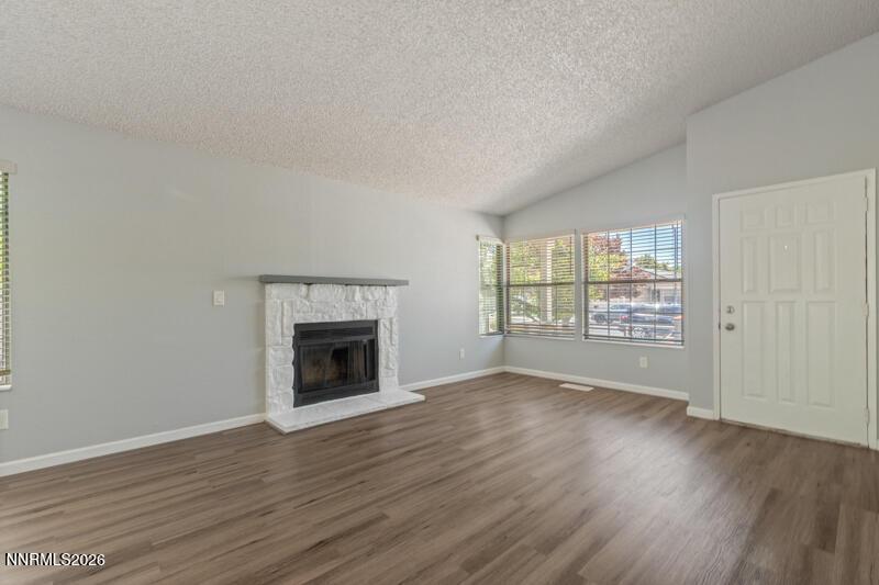 Image 4: 1902 Union Street (4 of 21)
