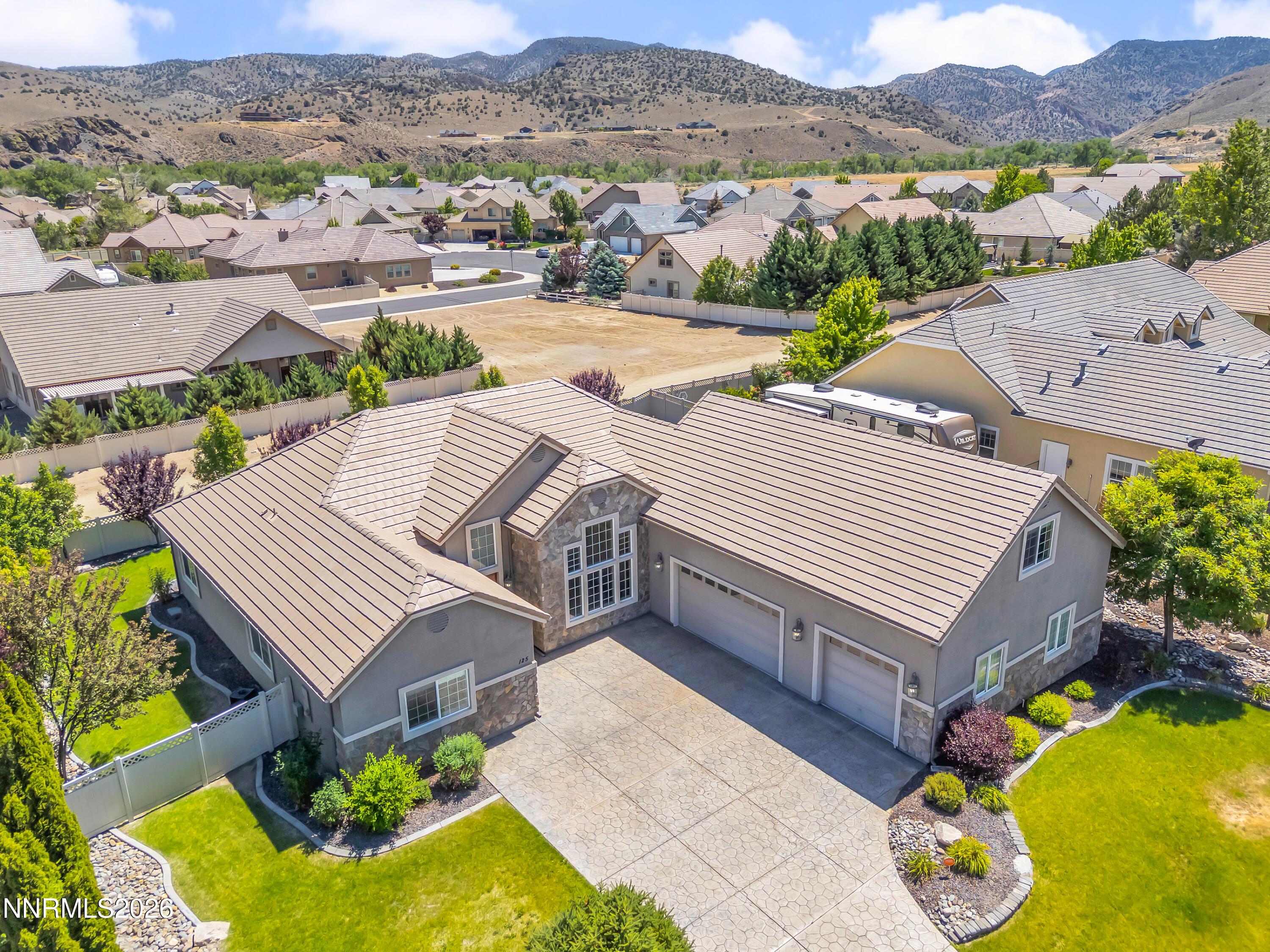 Image 3: DJI_20260612142301_0025_D