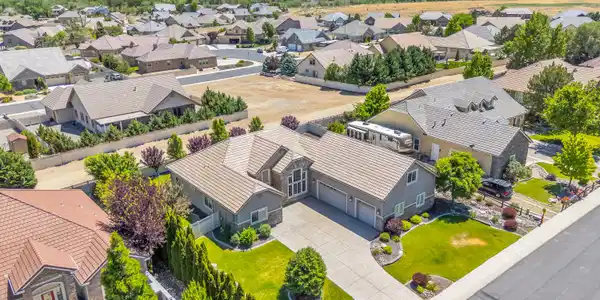 Image 4: DJI_20260612142437_0037_D