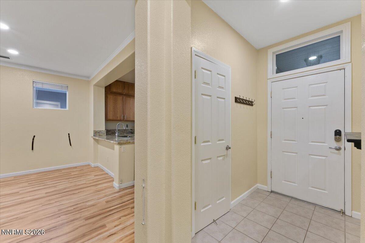 Image 4: 05-1351 Shadow Lane Fernley NV 89408 (5