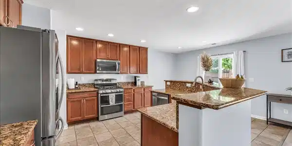 Image 3: 04-8955 Yeager St Reno NV 89506 (12 of 5