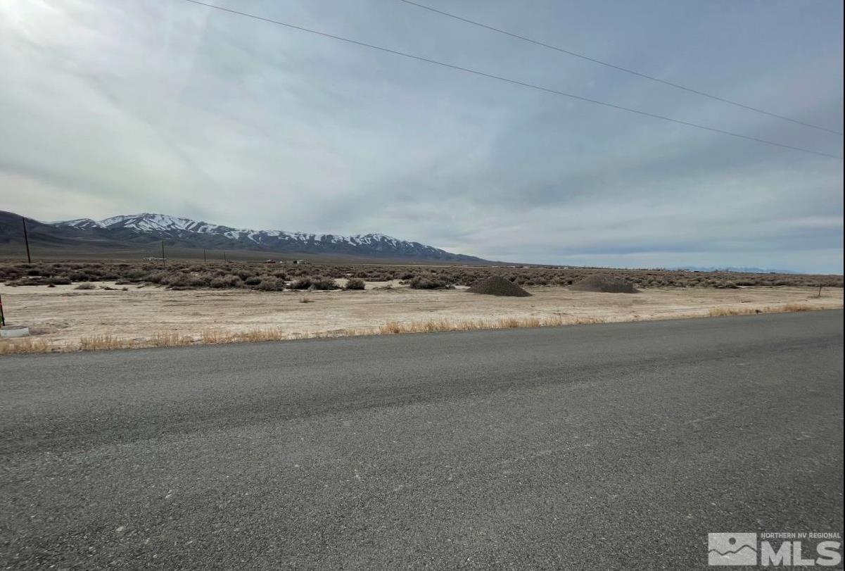 Image 4: Photo 4