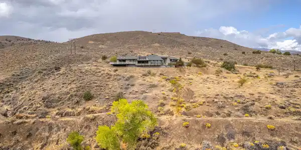 Image 4: 47-web-or-mls-DJI_0054-HDR-Edit