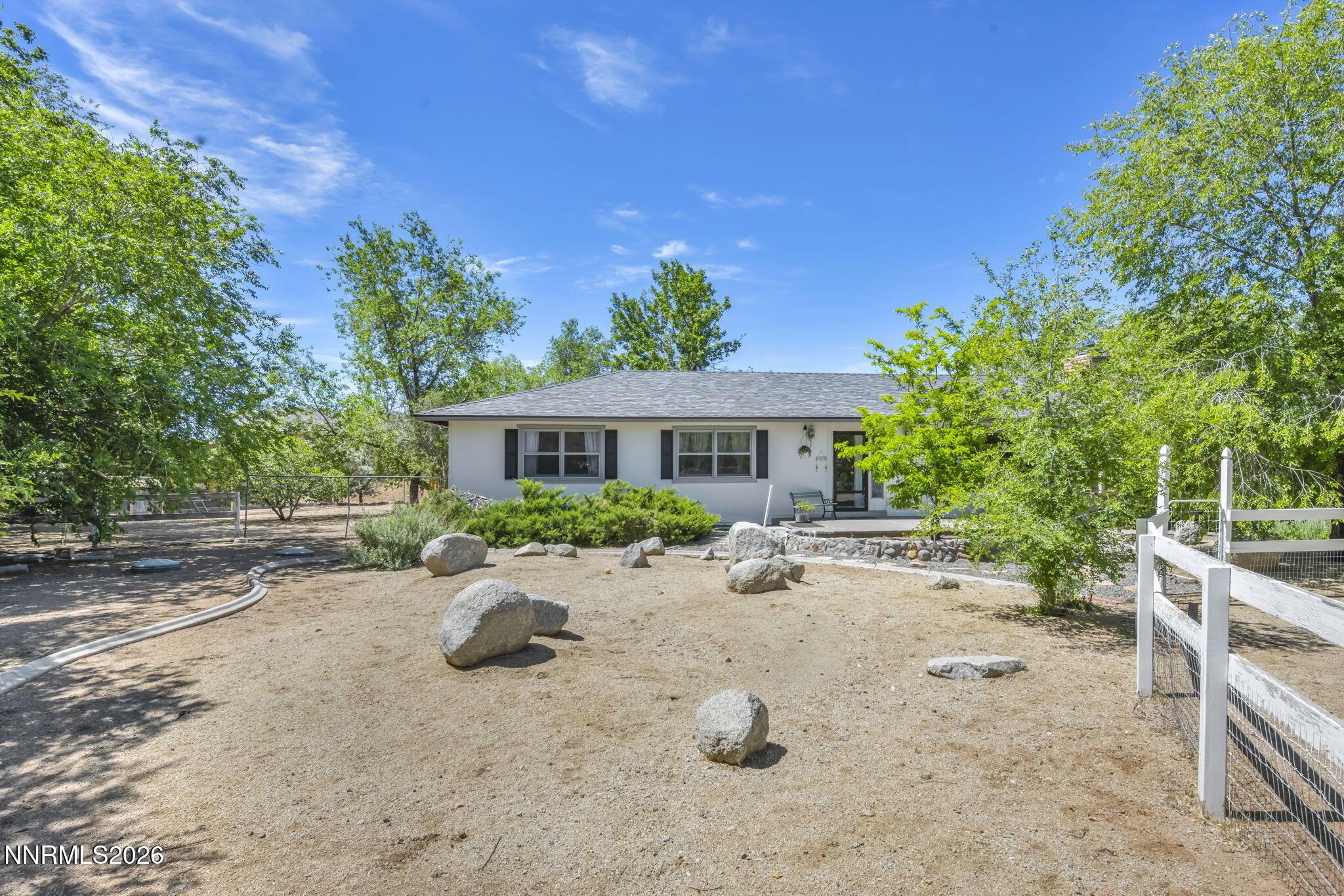 Image 3: 28-web-or-mls-3110-indian-ln