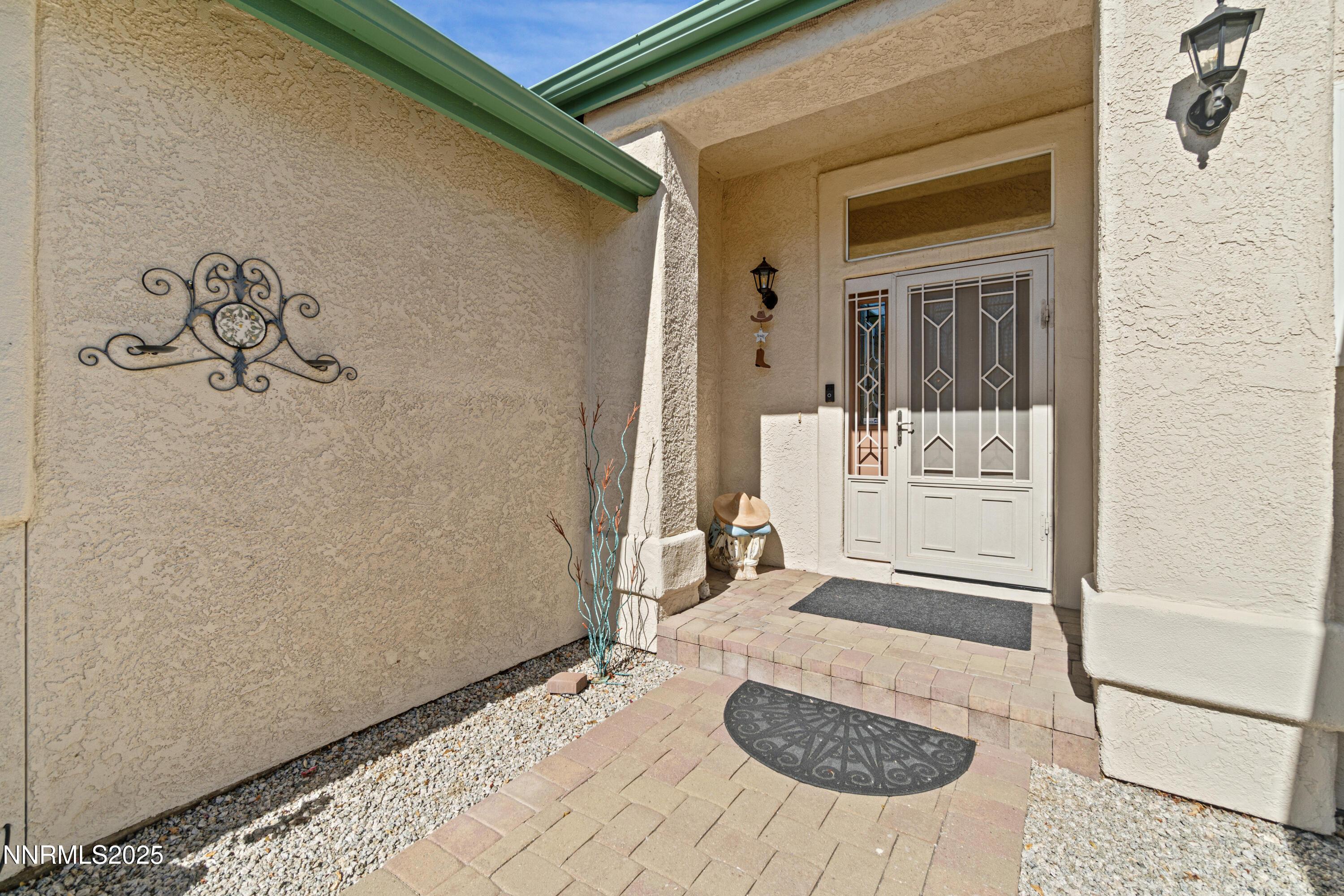 Image 4: Door Front