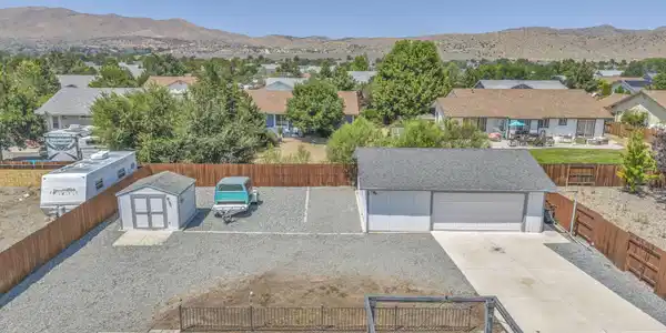 Image 3: 28-web-or-mls-2279-ruddy-way