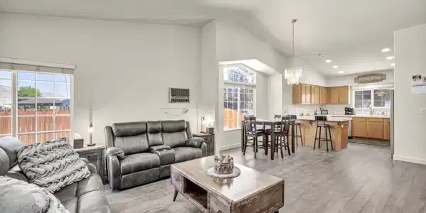 Image 4: 34-web-or-mls-2279-ruddy-way