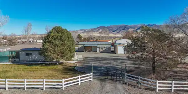 5525 W Commander Drive