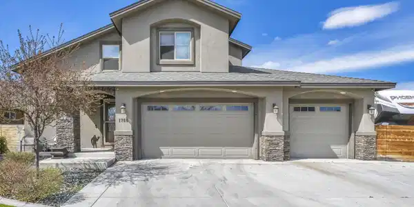 1760 Dogleg Road