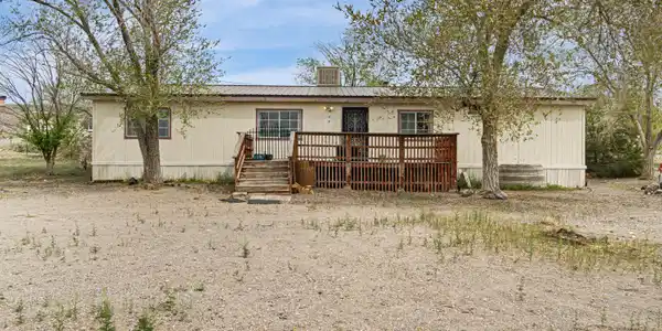 4870 Buffalo Drive