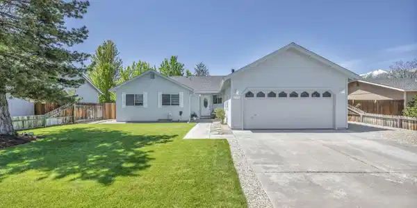 1331 Victoria Drive