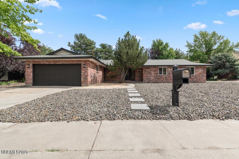 Image 2: 1321 Clemens Drive (1 of 25)