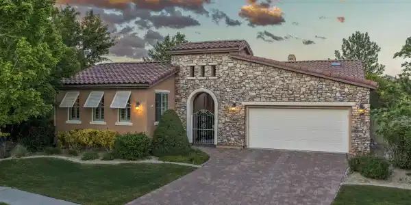 7601 Autumn Ridge Circle