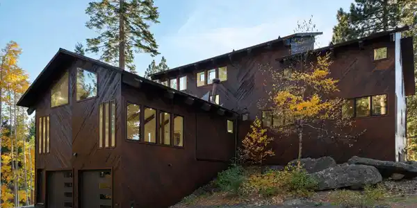 Image 3: 38-Garage Exterior 2