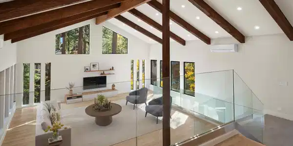 Image 4: 20-Secondary Living Room Sitting area An