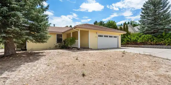 Image 3: 2-web-or-mls-DSC00354