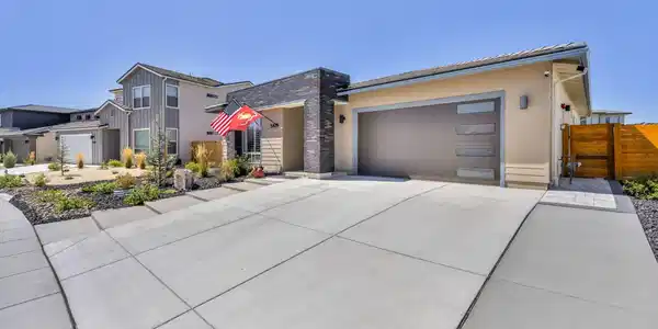Image 3: 3-web-or-mls-5429-marblestone-ct