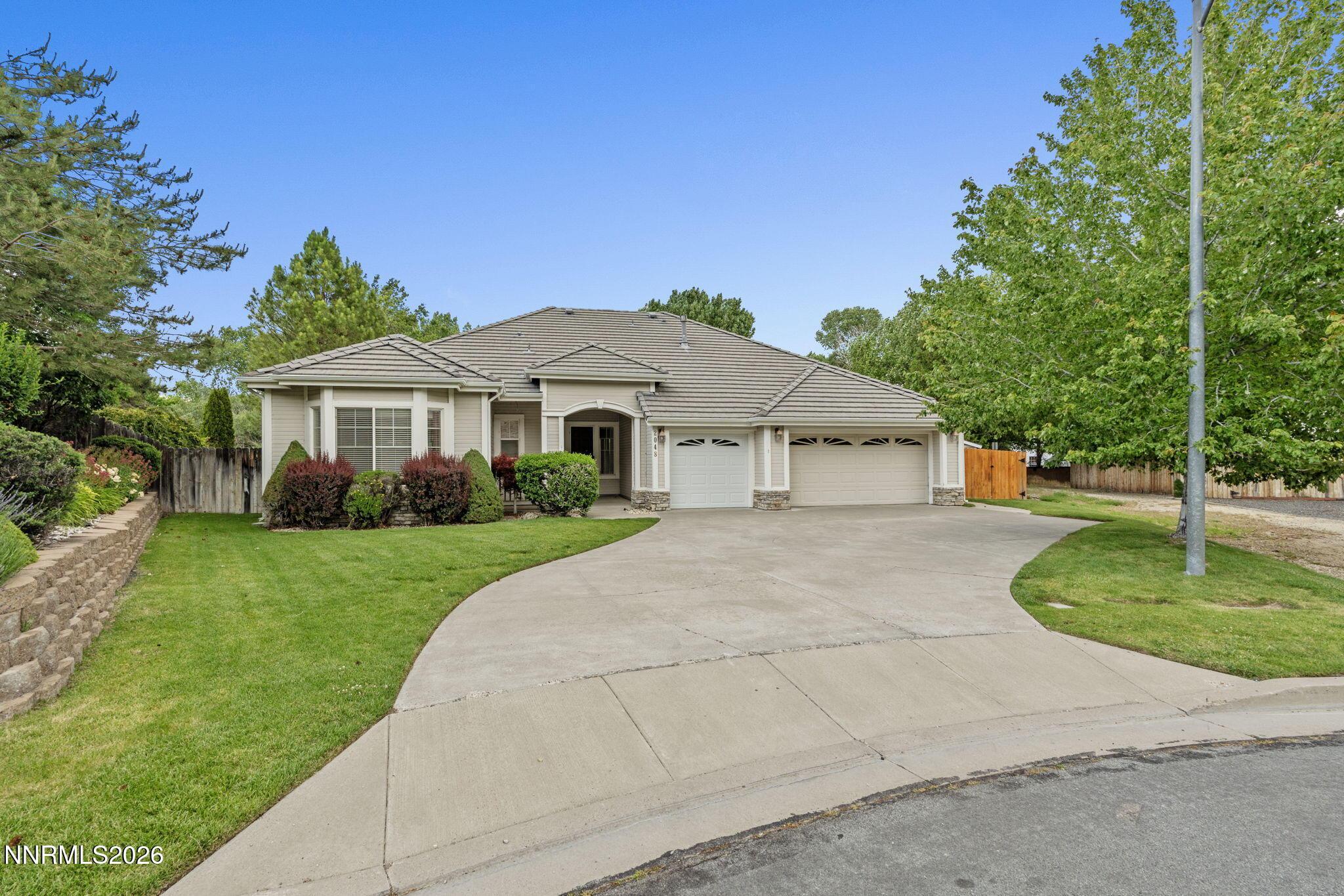 Image 3: 4-web-or-mls-DSC00063