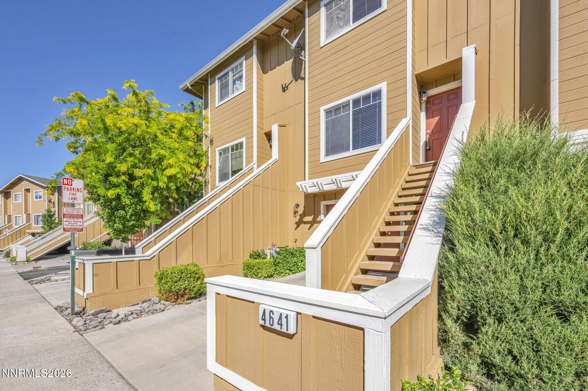 Image 4: 4-web-or-mls-4641-kathleen-denise-ln
