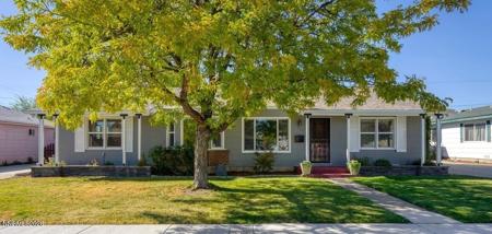 953 7th Street