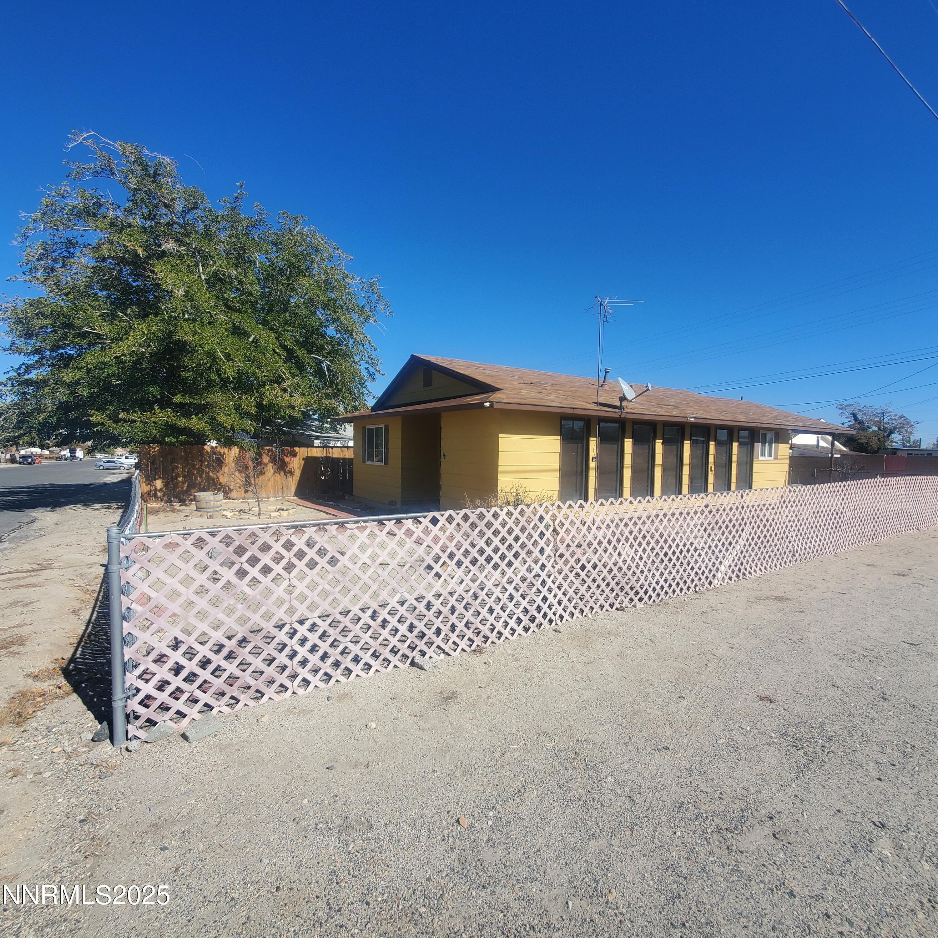 Image 1: 104 F st fornt side view