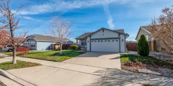 8896 Mahon Drive