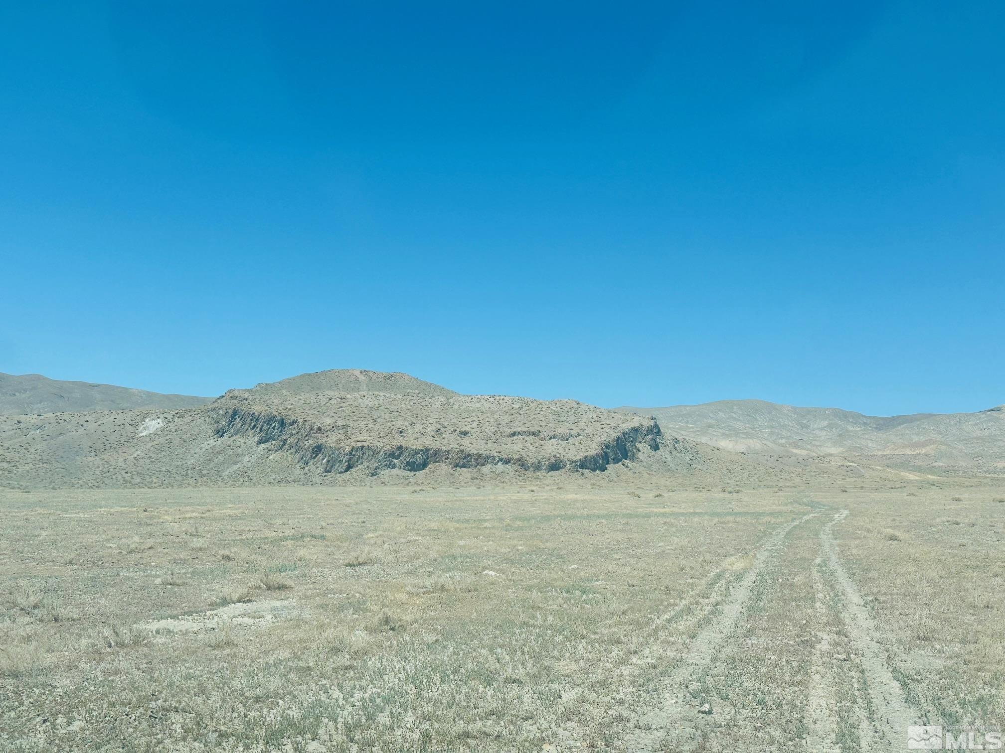 Image 1: Photo 1
