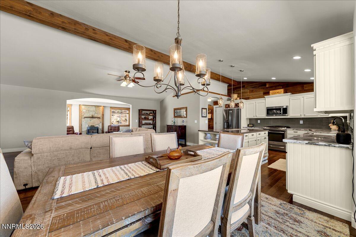 Image 3: Dining Room