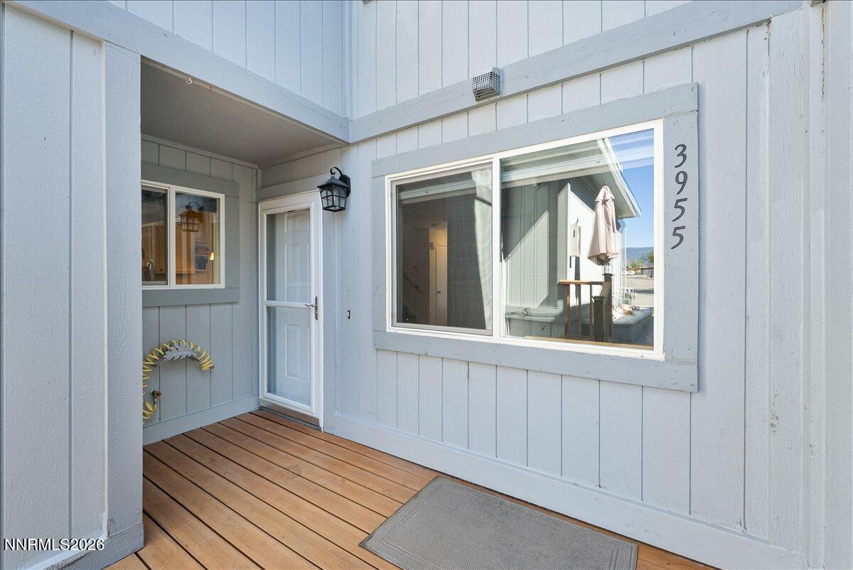 Image 3: 05-3955 Kings Row Reno NV 89503 (5 of 36