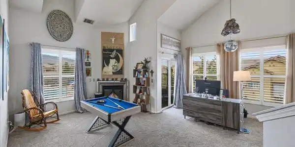 Image 4: Greatroom